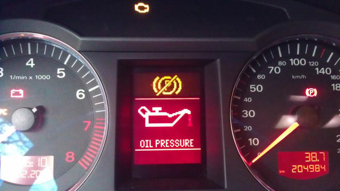 Как проверить давление масла в двигателе
